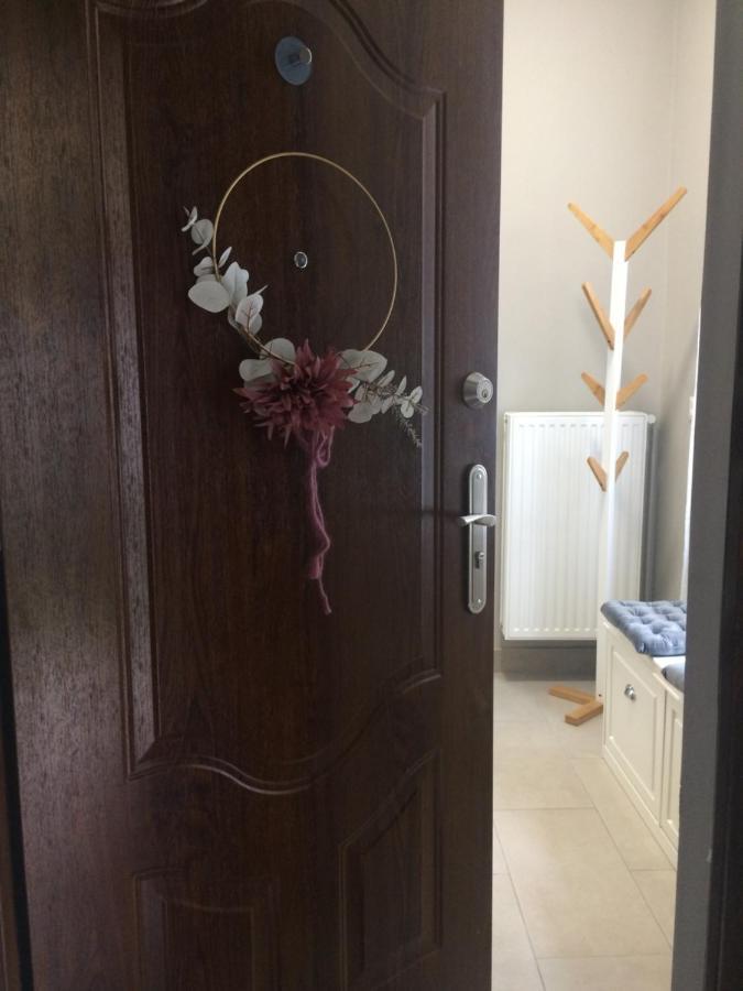 쇼프론 Magnolia Apartman 아파트 외부 사진