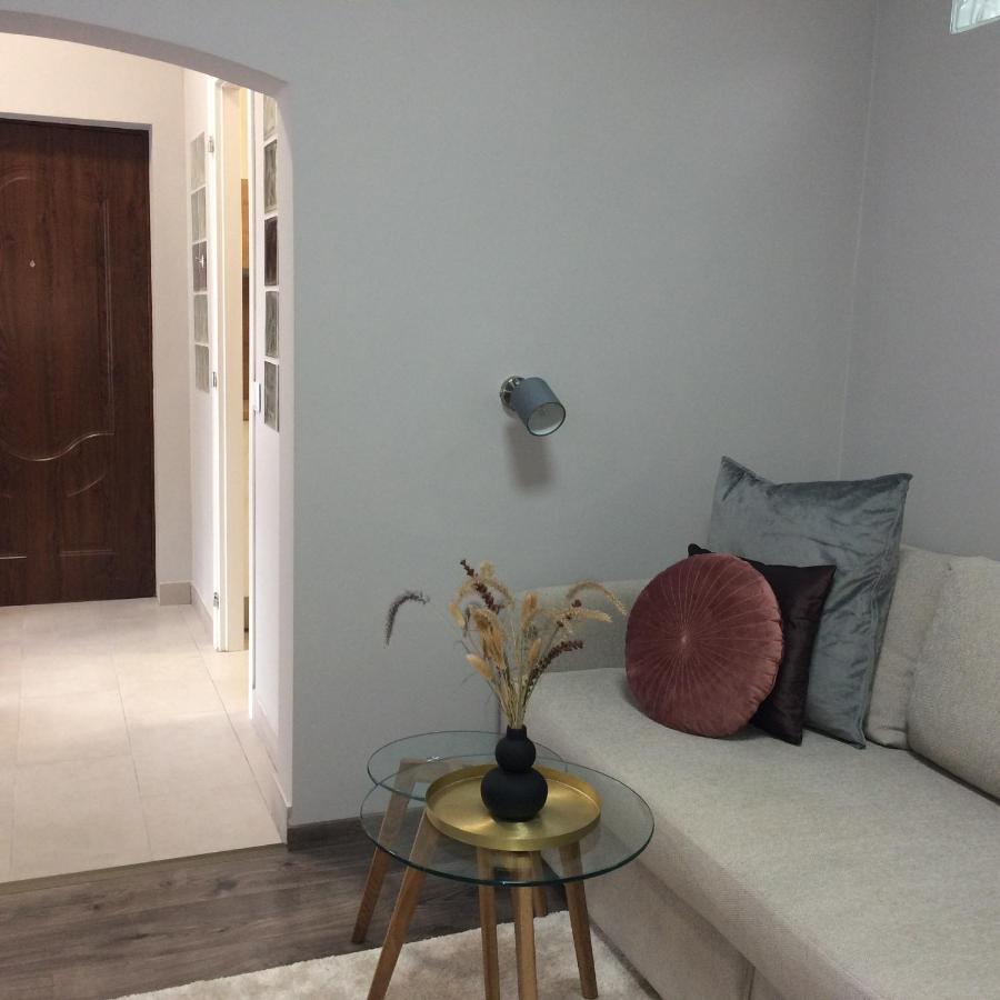쇼프론 Magnolia Apartman 아파트 외부 사진